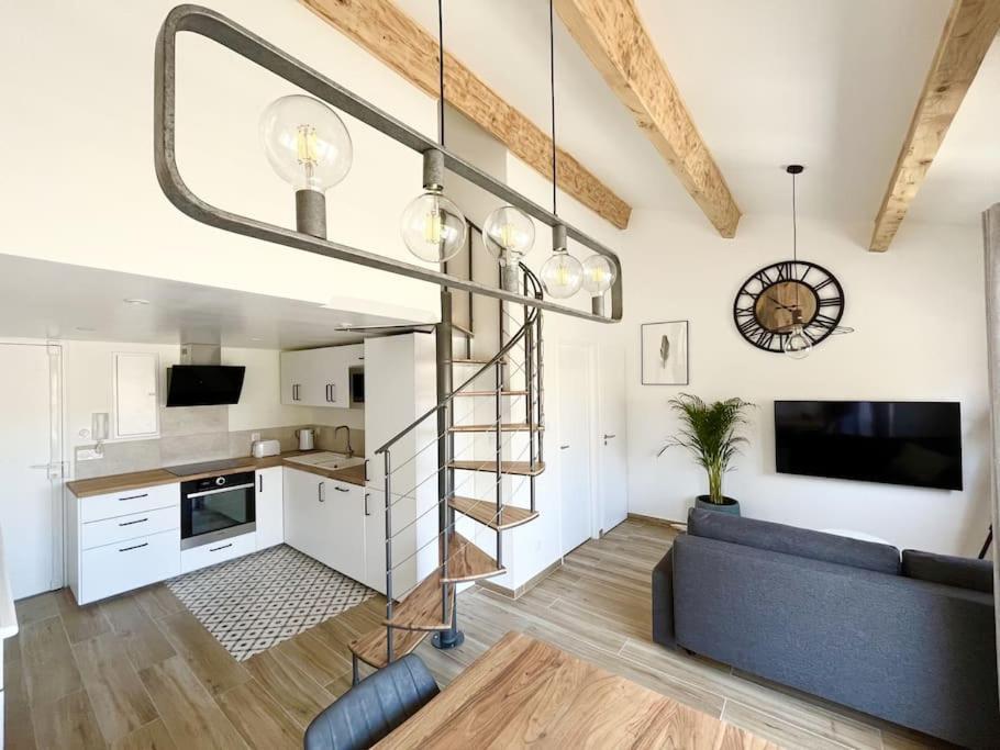 Duplex Centre Ville - 50M De La Plage - Clim - Garage - Netflix Le Grau-du-Roi Eksteriør bilde