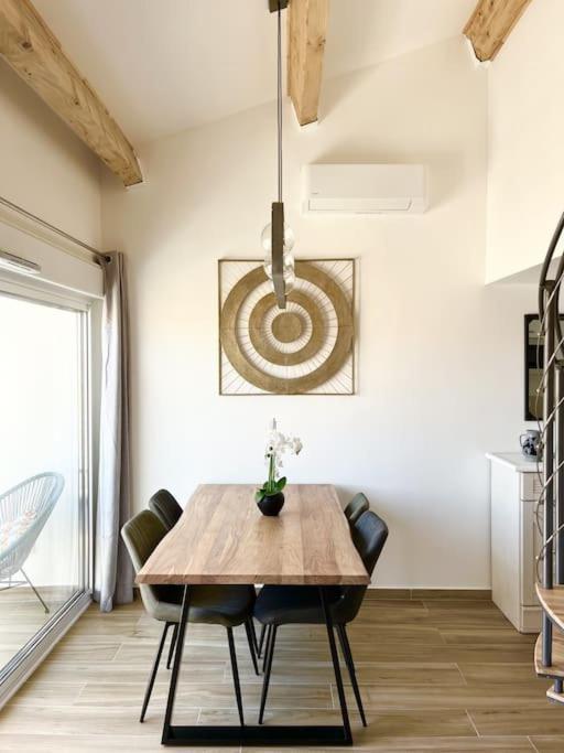 Duplex Centre Ville - 50M De La Plage - Clim - Garage - Netflix Le Grau-du-Roi Eksteriør bilde