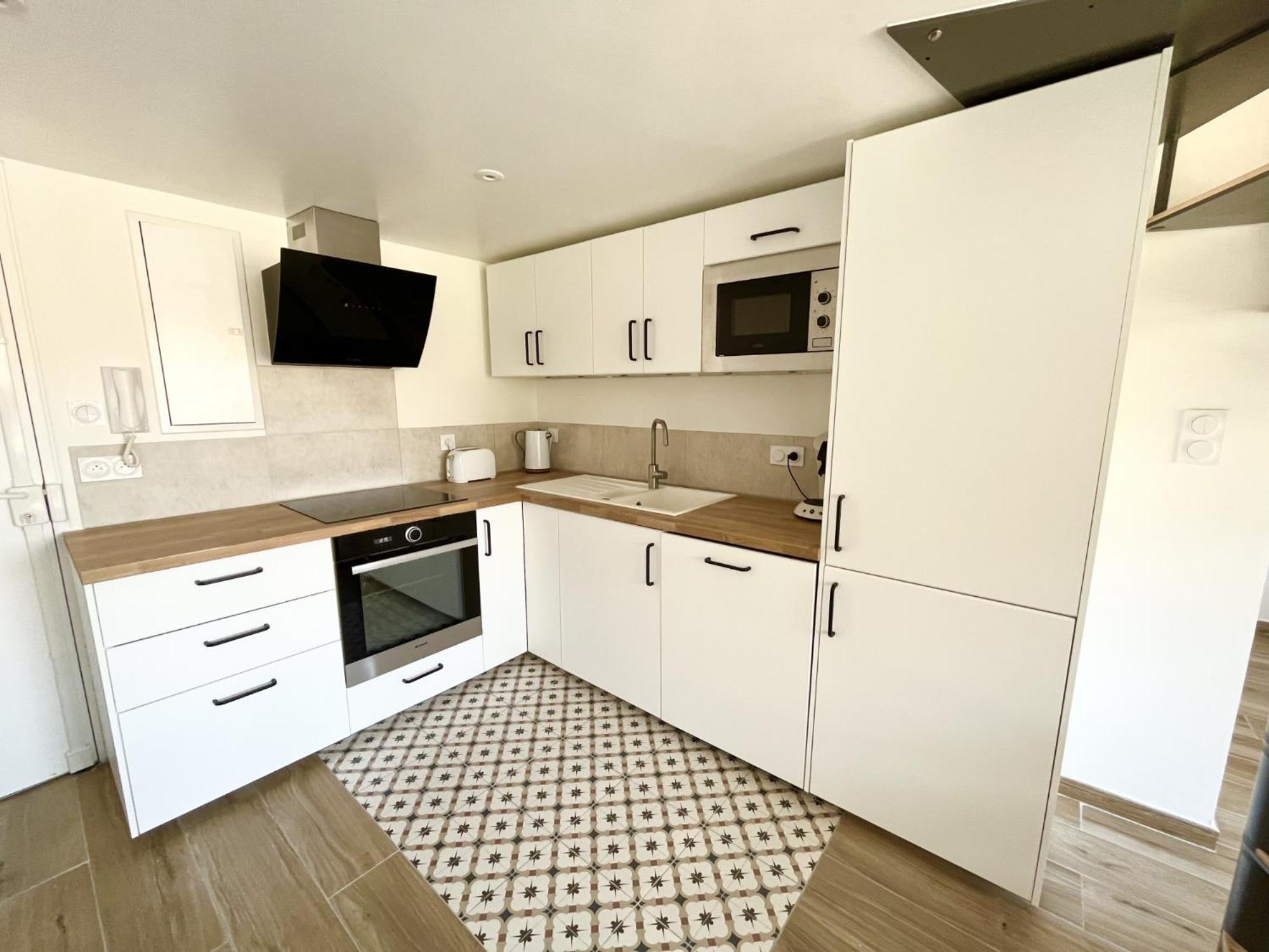 Duplex Centre Ville - 50M De La Plage - Clim - Garage - Netflix Le Grau-du-Roi Rom bilde